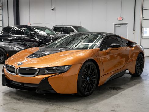 Used 2019 BMW i8 Roadster AWD/4WD image 39