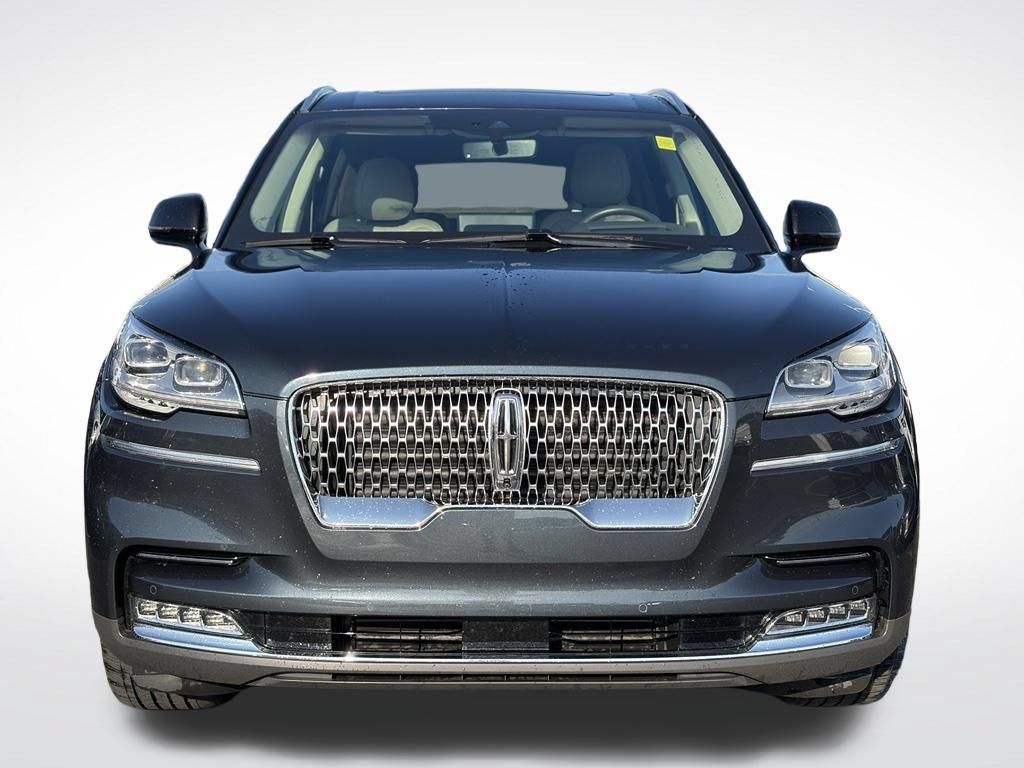 Certified 2023 Lincoln Aviator Reserve w/ Equipment Group 201A AWD/4WD image 3