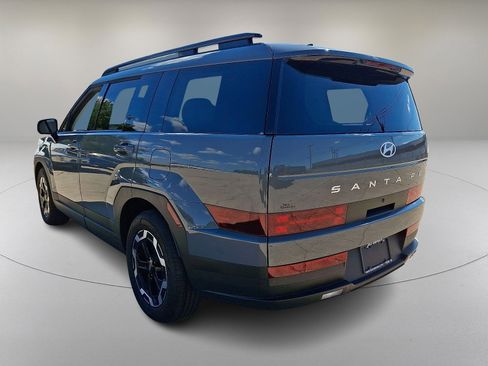 Used 2024 Hyundai Santa Fe SEL image 7