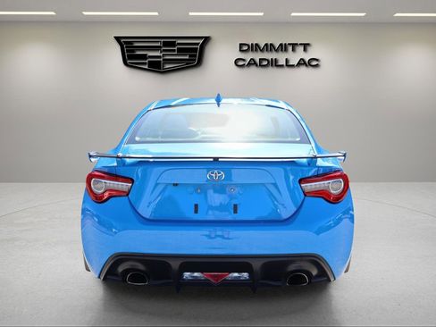 Used 2019 Toyota 86 image 4