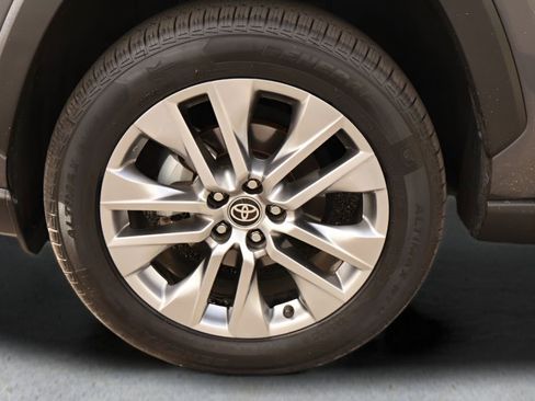 Certified 2023 Toyota RAV4 XLE Premium FWD image 28