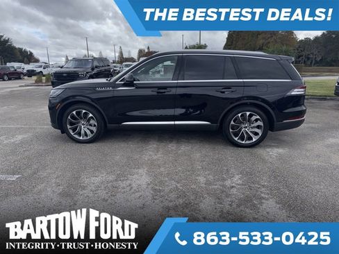 Used 2025 Lincoln Aviator Reserve w/ Luxury Package image 8