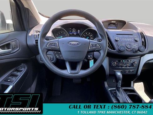 Used 2017 Ford Escape SE AWD/4WD image 5