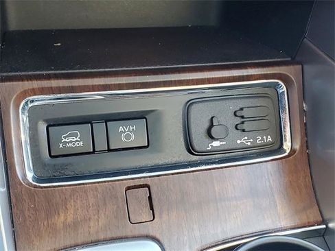 Used 2021 Subaru Ascent Touring image 29