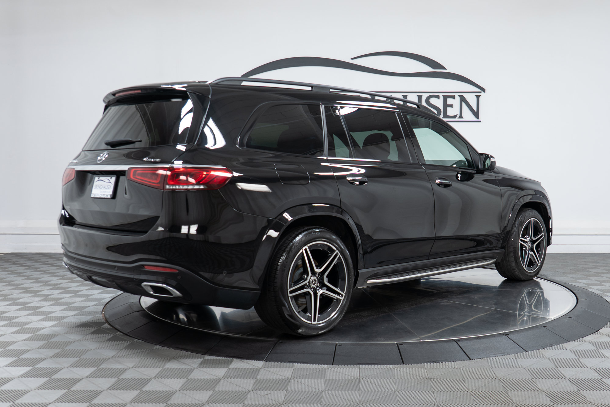 Certified 2022 Mercedes-Benz GLS 450 4MATIC w/ AMG Line Exterior image 5