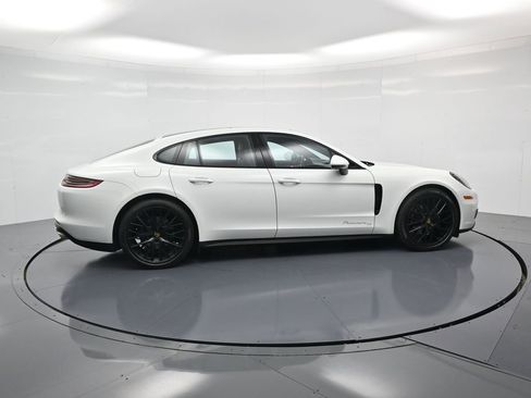 Certified 2020 Porsche Panamera Edition image 31