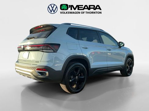 New 2026 Volkswagen Taos SEL image 5