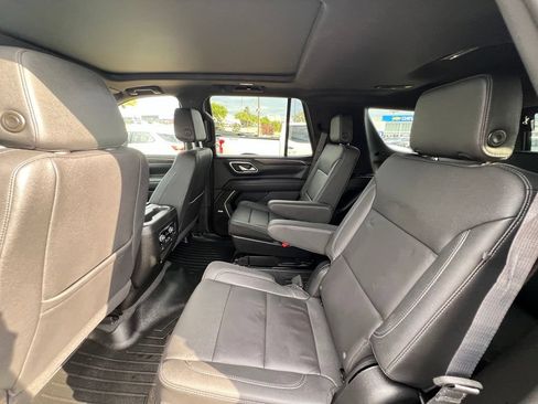 Used 2023 Chevrolet Tahoe Z71 w/ Luxury Package AWD/4WD image 22