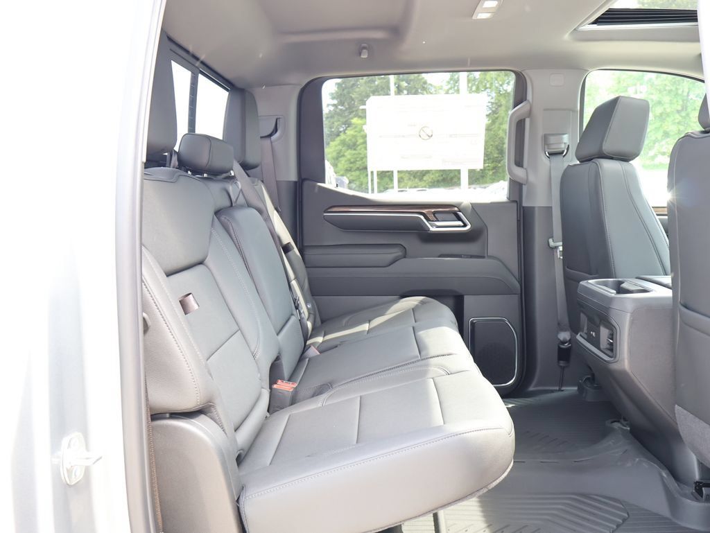 New 2026 Chevrolet Silverado 1500 LT Trail Boss w/ LT Trail Boss Premium Package AWD/4WD image 42