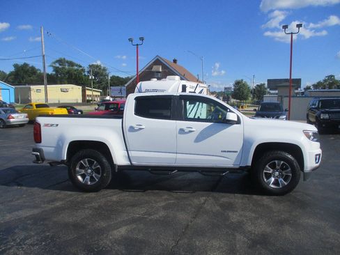 Used 2015 Chevrolet Colorado Z71 RWD image 9