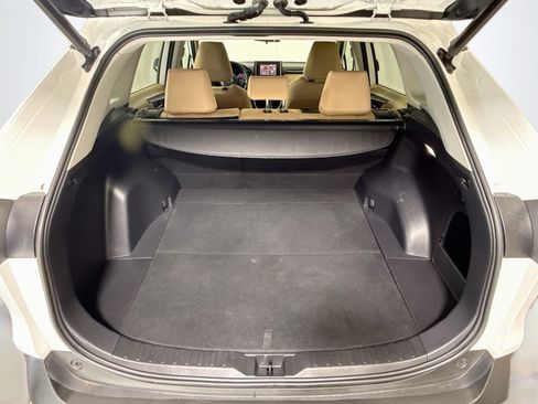Used 2022 Toyota RAV4 XLE w/ Convenience Package AWD/4WD image 35