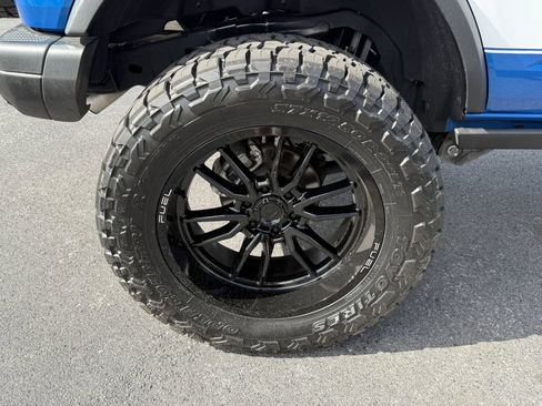 Used 2025 Ford Bronco Badlands AWD/4WD image 33