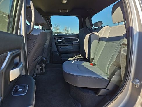 Used 2024 RAM 2500 Big Horn w/ Bed Utility Group image 18