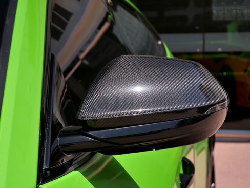 Used 2023 Lamborghini Urus Performante AWD/4WD image 12