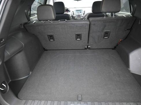 Used 2021 Chevrolet Equinox LT FWD image 25