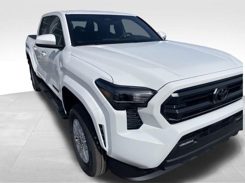 New 2026 Toyota Tacoma 4x4 Double Cab image 14