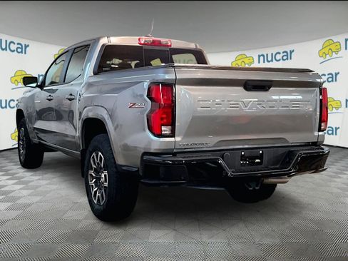 Used 2024 Chevrolet Colorado Z71 w/ Z71 Convenience Package 2 image 4
