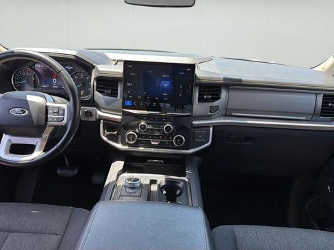 Used 2024 Ford Expedition Max XLT RWD image 11