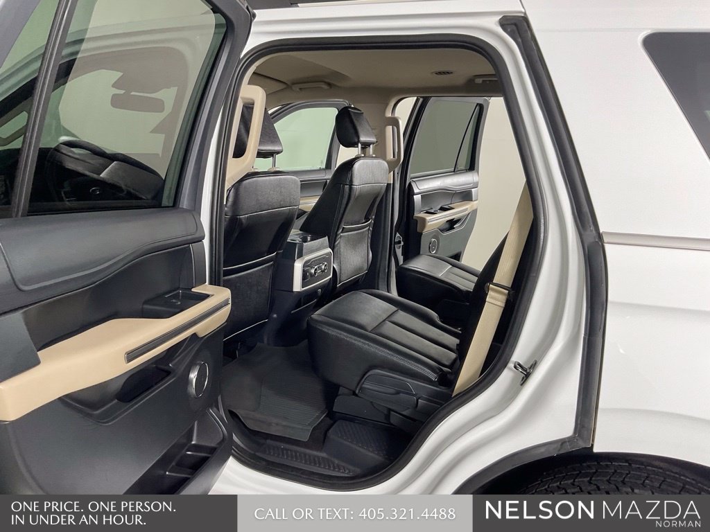 Used 2022 Ford Expedition XLT RWD image 12