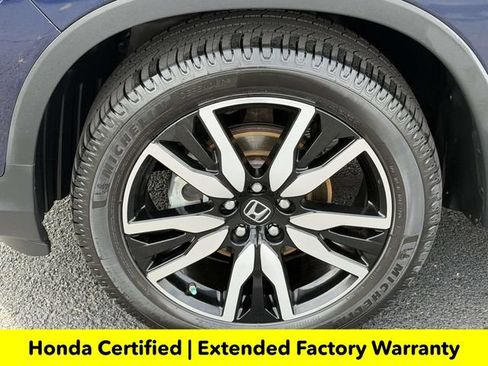 Certified 2022 Honda Pilot Touring image 5