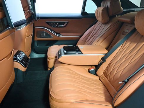 Used 2024 Mercedes-Benz S 63 AMG S image 24