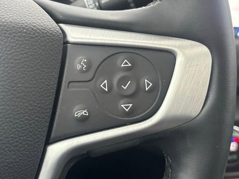 Certified 2023 GMC Terrain SLT w/ Infotainment Package II image 22