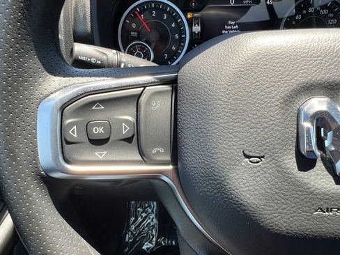 New 2026 RAM 1500 Express AWD/4WD image 20