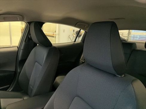 New 2026 Toyota Prius LE image 11