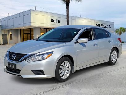 Used 2018 Nissan Altima 2.5 S w/ S Convenience Package