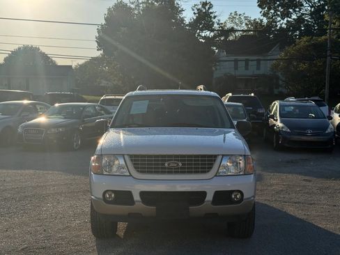 Used 2005 Ford Explorer Eddie Bauer AWD/4WD image 10