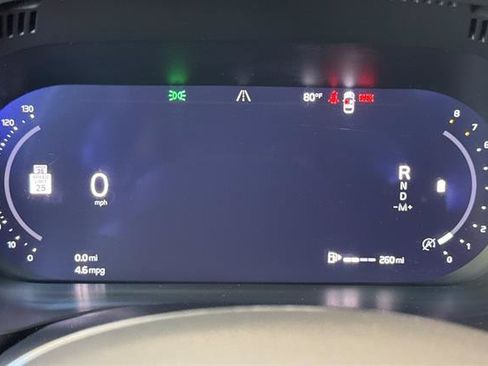 Certified 2025 Volvo XC60 B5 Plus AWD/4WD image 27