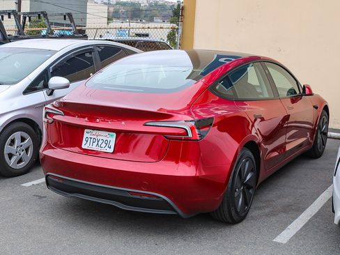Used 2025 Tesla Model 3 Long Range RWD image 7