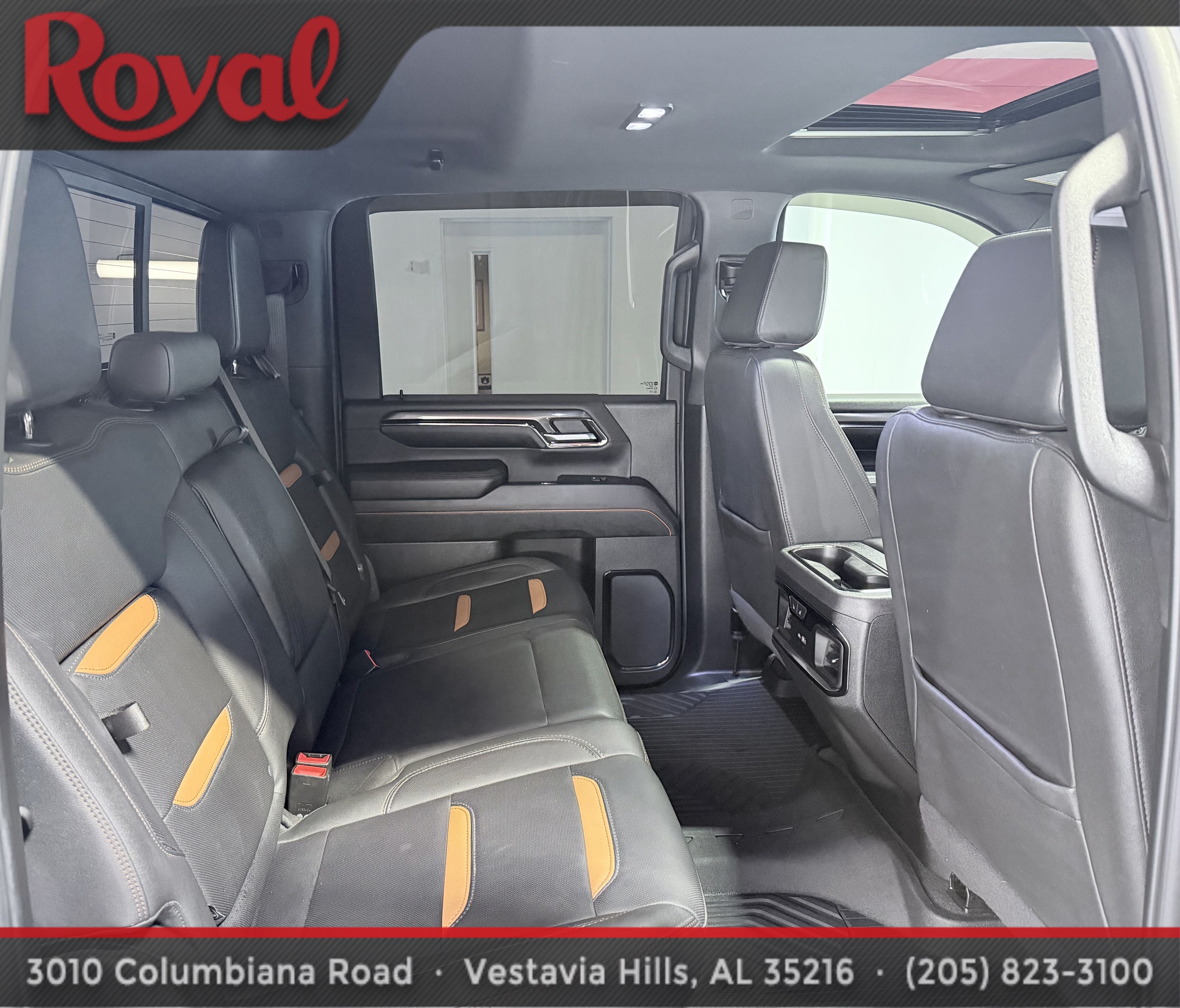 Used 2024 GMC Sierra 2500 AT4 w/ AT4 Premium Plus Package AWD/4WD image 17