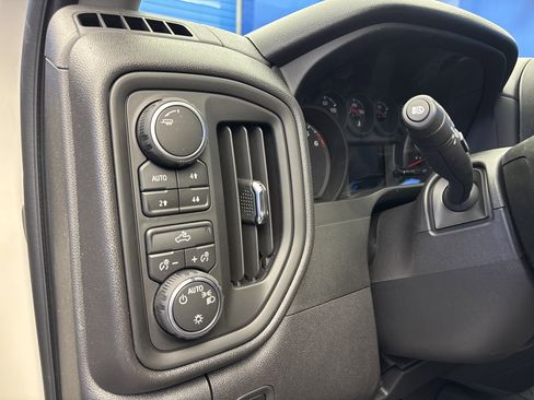 New 2026 Chevrolet Silverado 1500 Custom Trail Boss AWD/4WD image 14