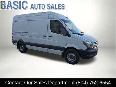 Used 2017 Freightliner Sprinter 2500 image 9