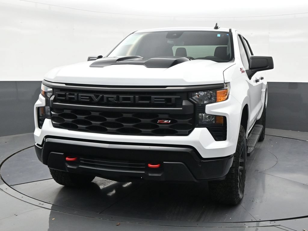 Used 2024 Chevrolet Silverado 1500 Custom Trail Boss AWD/4WD image 8