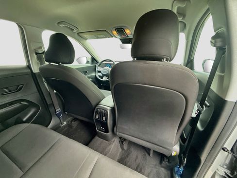 Used 2024 Hyundai Kona SEL FWD image 27