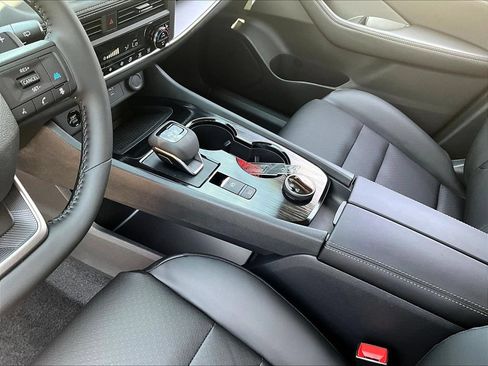 New 2026 Nissan Rogue Dark Armor AWD/4WD image 26