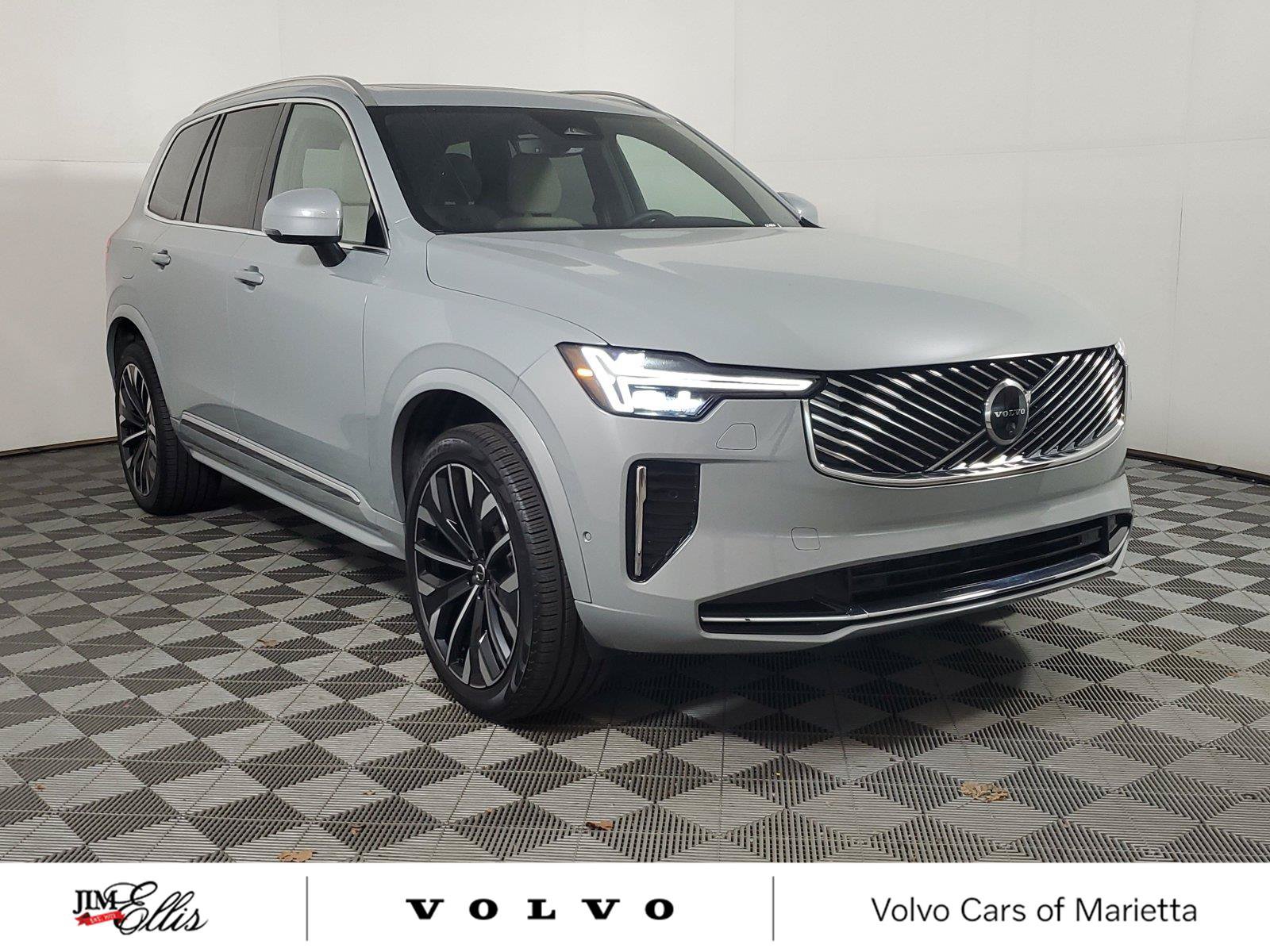Certified 2026 Volvo XC90 B6 Plus AWD/4WD image 1