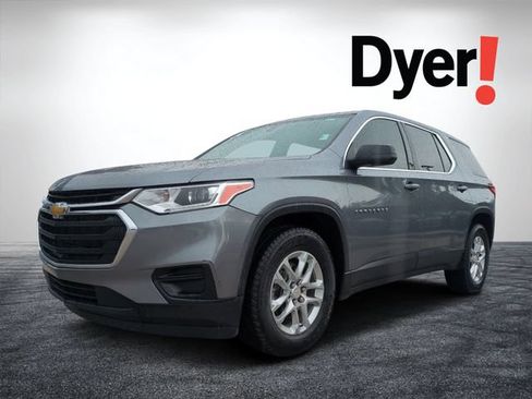 Used 2021 Chevrolet Traverse LS FWD image 8