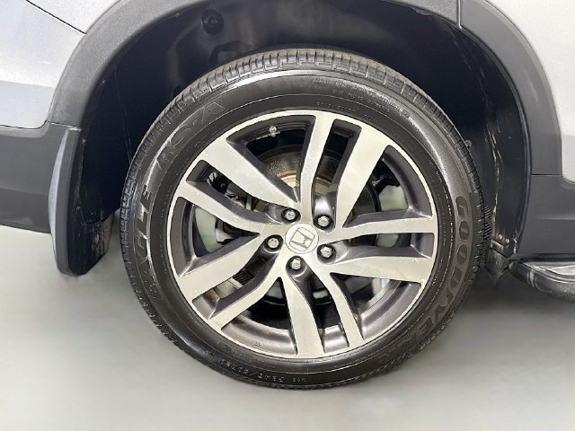 Used 2017 Honda Pilot Elite image 32