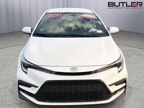 Certified 2024 Toyota Corolla SE FWD image 9