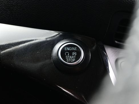 Used 2018 Ford Escape Titanium AWD/4WD image 23