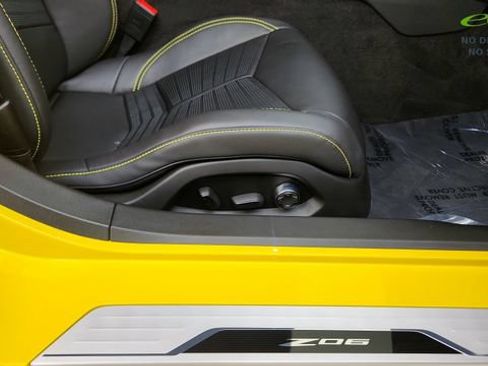 Used 2026 Chevrolet Corvette Z06 RWD image 25
