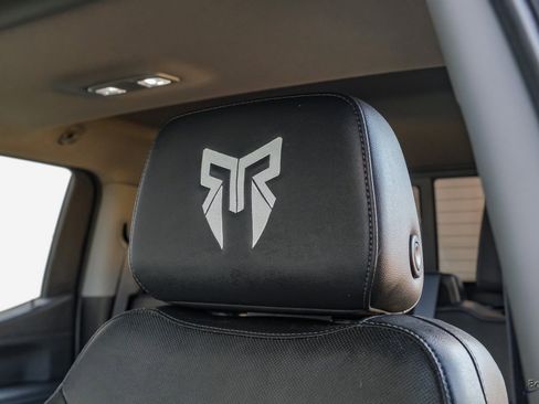 Used 2021 GMC Sierra 1500 SLT w/ SLT Premium Plus Package image 46