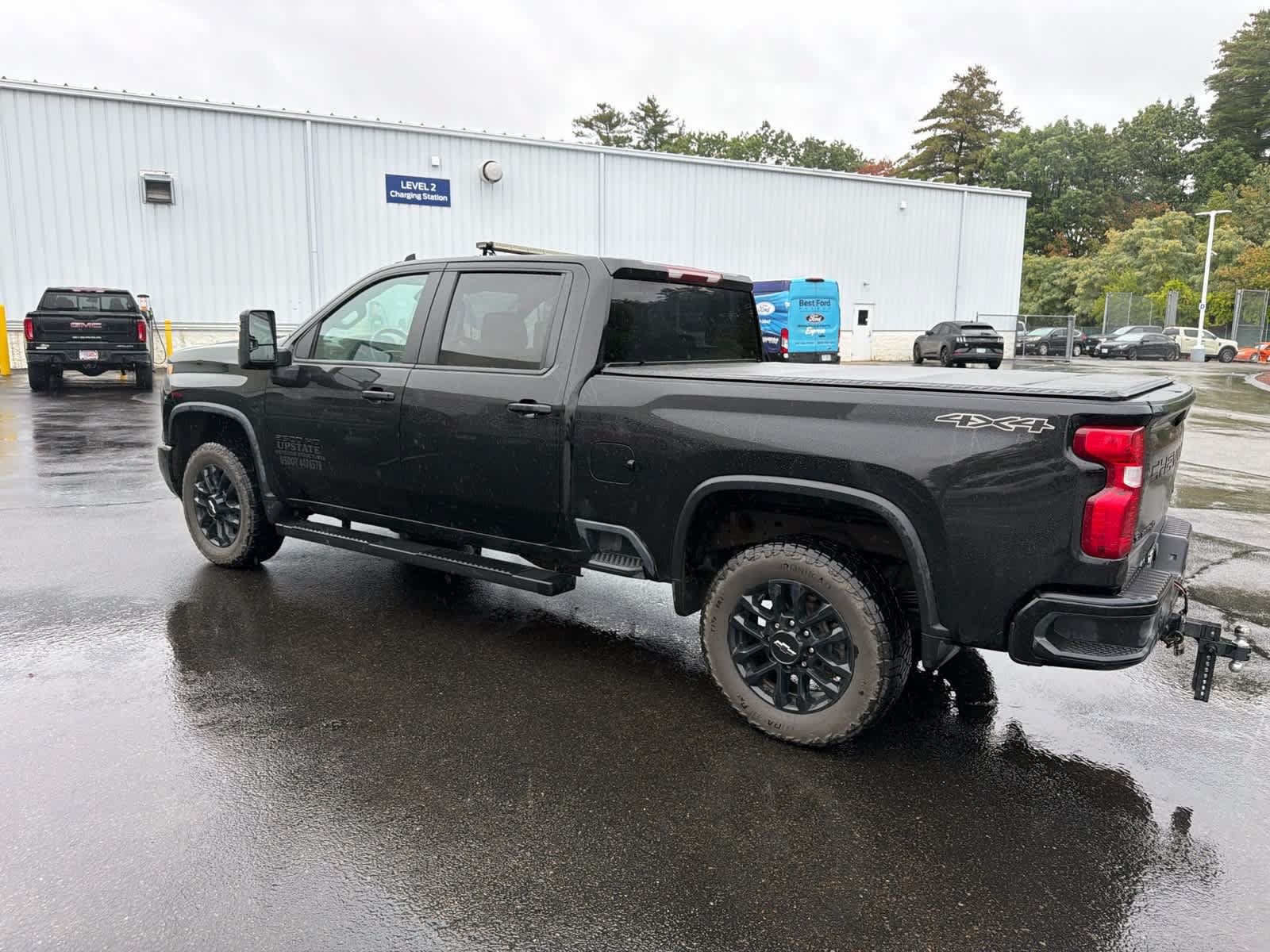 Used 2025 Chevrolet Silverado 2500 Custom w/ Custom Value Package AWD/4WD image 7