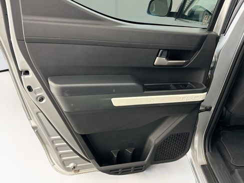 Used 2024 Toyota Tacoma TRD Off-Road image 27