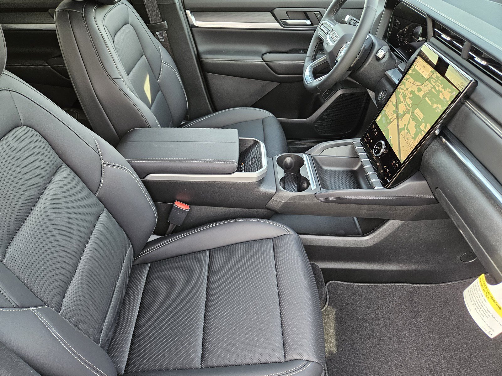 New 2027 GMC Terrain Elevation w/ Elevation Premium Package FWD image 10