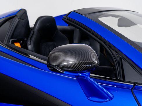 Used 2020 McLaren 600LT Spider image 29