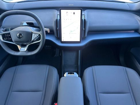New 2026 Volvo EX30 Cross Country Ultra w/ Protection Package Premier AWD/4WD image 13